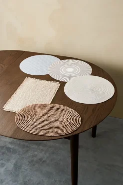 Dækkeserviet FURU Ø38 sand