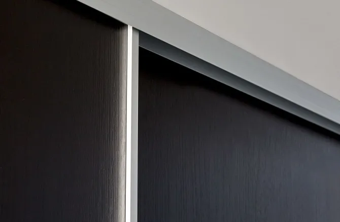 Garderobeskab DANSTRUP specialmål