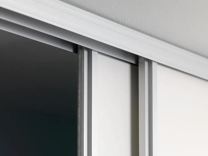 Garderobeskab DANSTRUP specialmål