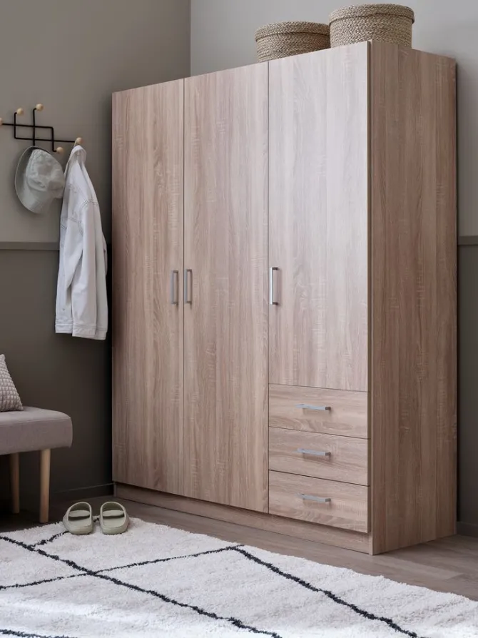 Garderobeskab FANDRUP 145x176 3 låger 3 skuffer lys egefarve