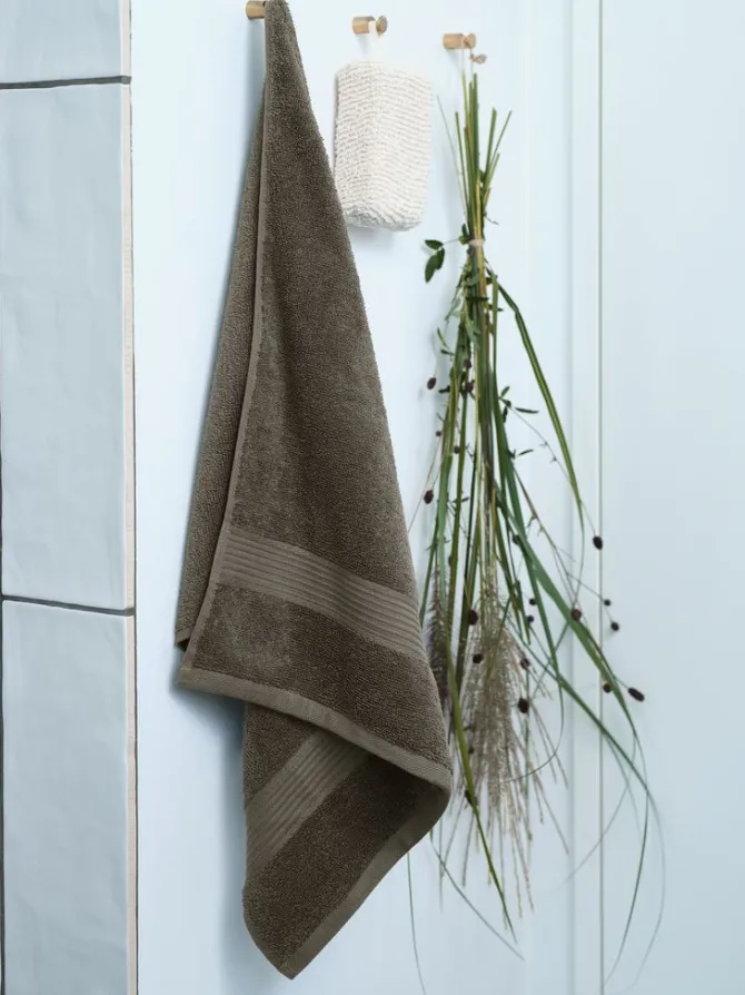 Håndklæde KARLSTAD 50x100 oliven KRONBORG