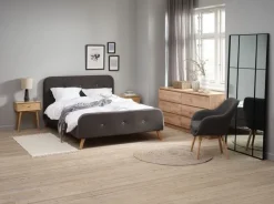 Lænestol UDSBJERG gråt stof/eg