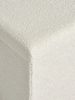 Puf NYSTED 38x38 m/opbevaringsplads råhvid teddy