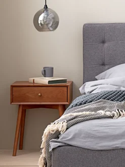 Sengebord HOKKSUND 1 skuffe brun