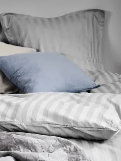 Sengetøj NELL satin 140x200 lysegrå