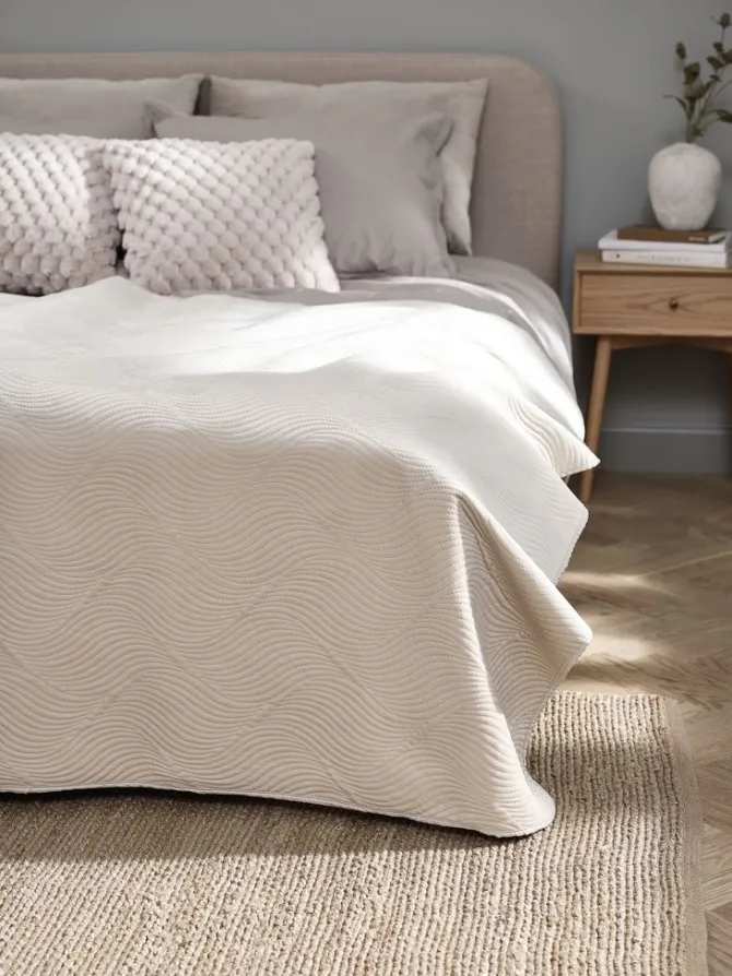 Sengetæppe GLORIOSA 160x220 beige