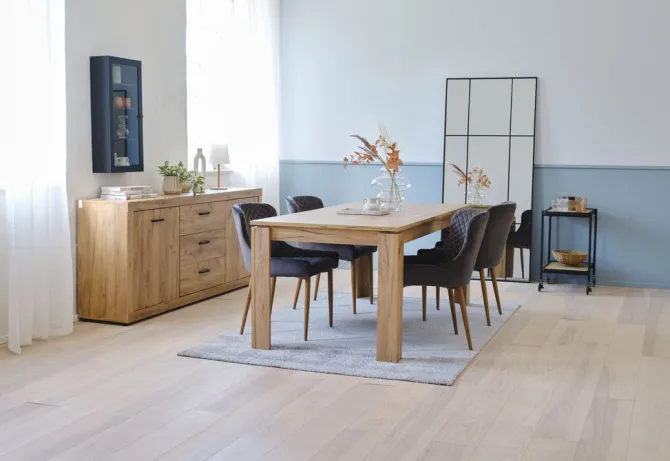 Skænk LINTRUP 2 låger 3 skuffer egefarve