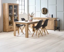 Skænk LINTRUP 2 låger 3 skuffer egefarve