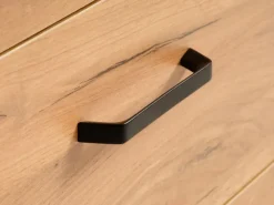 Skænk LINTRUP 2 låger 3 skuffer egefarve