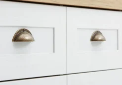 Skænk MARKSKEL 3 låger hvid/egefarve