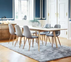 Skænk VEDDE 3 låger 3 skuffer vild eg