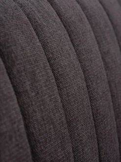 Sofa MAGLEBY 2.5-pers. mørkebrunt stof/egefarve