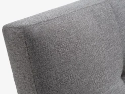 Sovesofa HOLSTED gråt stof
