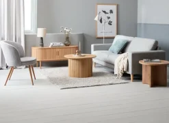 TV-bord LYNGVIG 120cm 2 jalousilåger natur eg