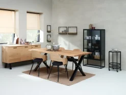 Vitrineskab VIRUM 2 låger sort